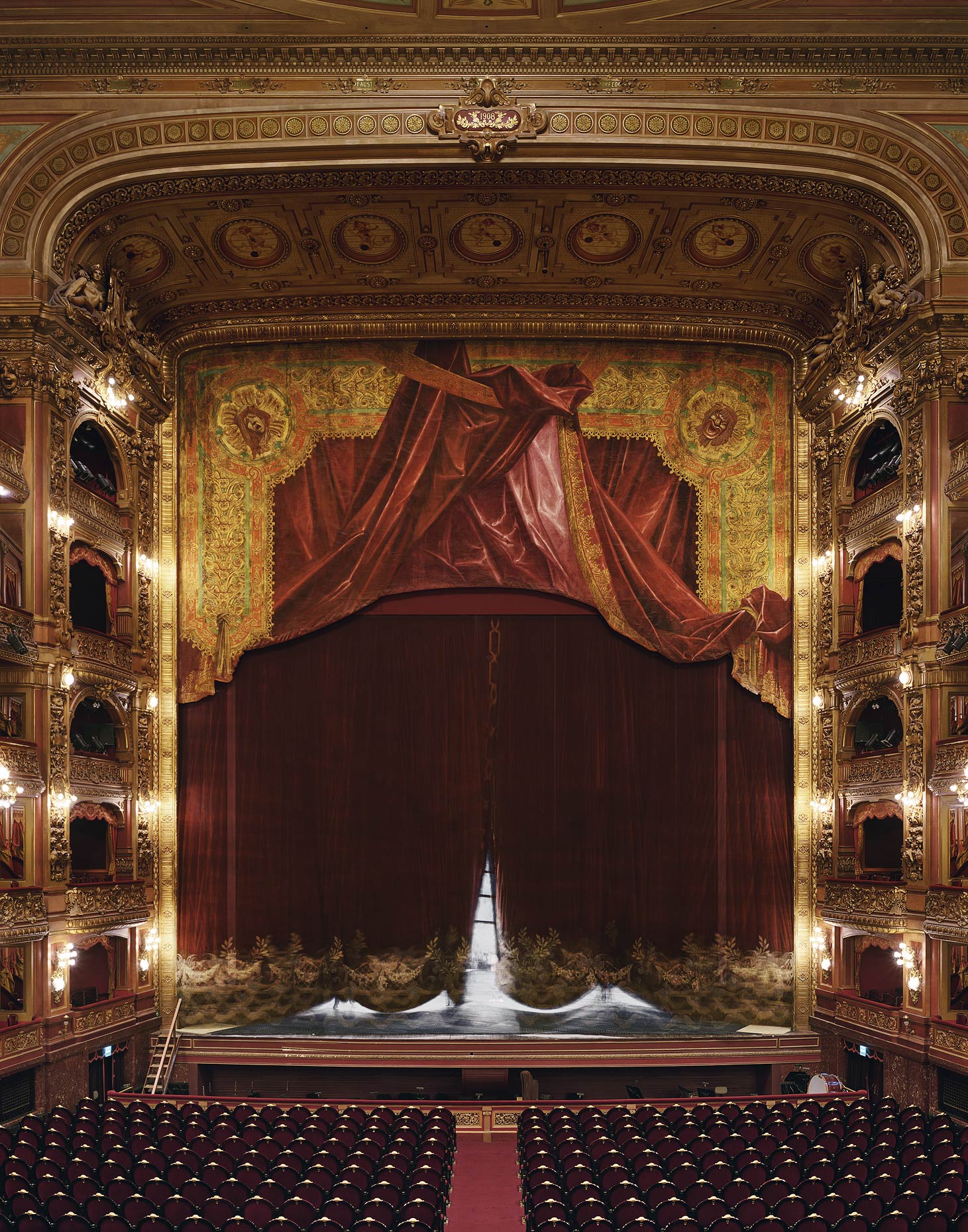 Curtain, Teatro Colon, Buenos Aires, Argentina, 2010